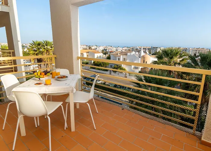 O Mar アパート *