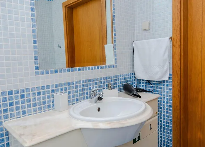 アパート O Mar *